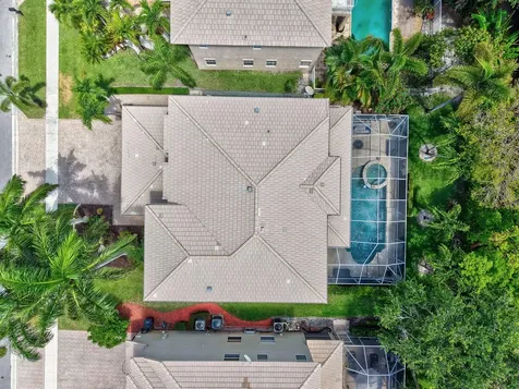6584 Marbletree Lane Lake Worth FL 33467
