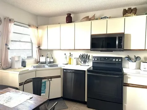 5807 Parkwalk Drive Boynton Beach FL 33472