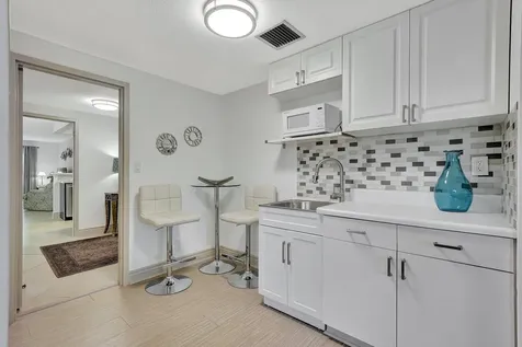 3212 Ne 12th Street Pompano Beach FL 33062