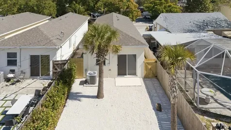607 N F Street Lake Worth FL 33460