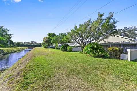 7724 Mansfield Hollow Road Delray Beach FL 33446