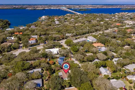 912 Coquina Lane Vero Beach FL 32963