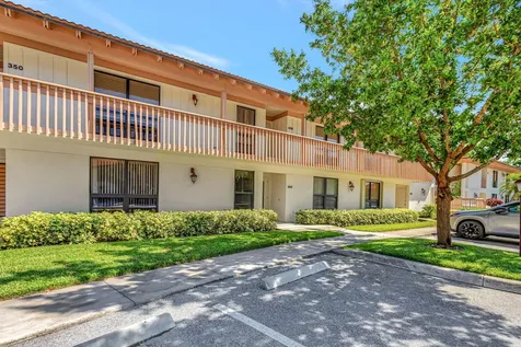 348 Brackenwood Circle Palm Beach Gardens FL 33418