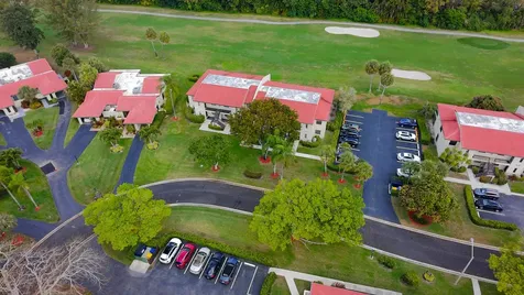 8545 Casa Del Lago Boca Raton FL 33433