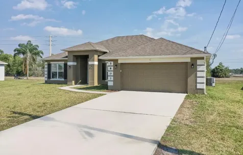 5803 NW Dooley Circle Port Saint Lucie FL 34986