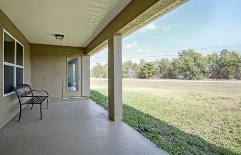 5803 NW Dooley Circle Port Saint Lucie FL 34986