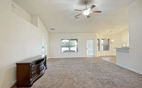 5803 NW Dooley Circle Port Saint Lucie FL 34986