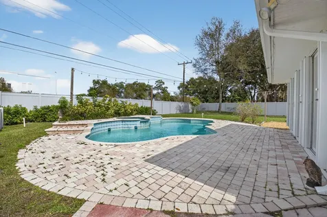 1231 Sw 4th Street Boca Raton FL 33486