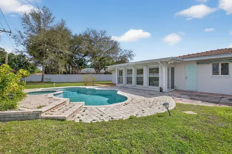 1231 Sw 4th Street Boca Raton FL 33486
