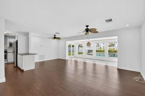1231 Sw 4th Street Boca Raton FL 33486