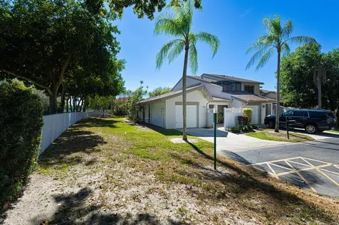 6670 Canary Palm Circle Boca Raton FL 33433