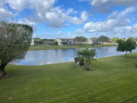 156 Brighton D Boca Raton FL 33434