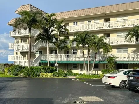 52 Yacht Club Drive North Palm Beach FL 33408