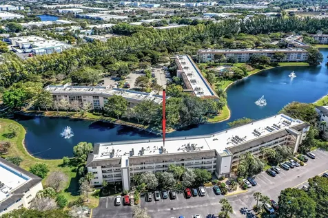 1802 Eleuthera Point Coconut Creek FL 33063
