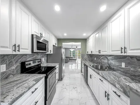 1802 Eleuthera Point Coconut Creek FL 33063