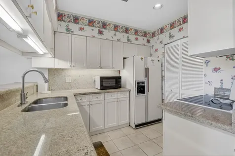 19197 Sabal Lake Drive Boca Raton FL 33434