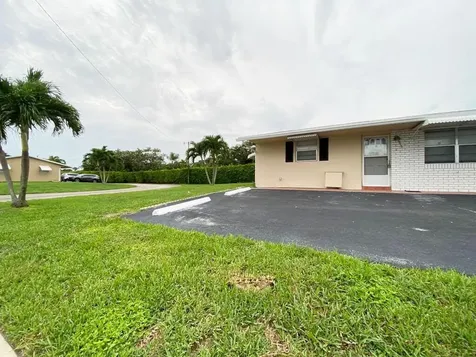 2715 Ponce De Leon Boulevard Delray Beach FL 33445