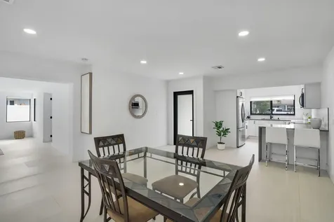 1333 Se 8th Street Deerfield Beach FL 33441