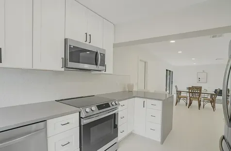 1333 Se 8th Street Deerfield Beach FL 33441