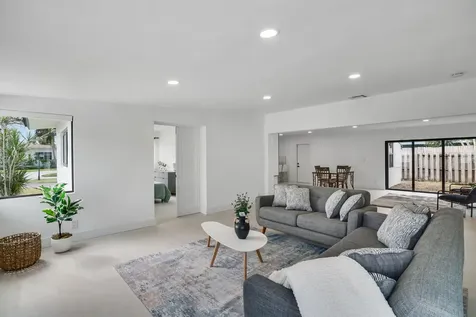 1333 Se 8th Street Deerfield Beach FL 33441