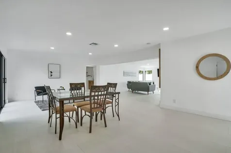 1333 Se 8th Street Deerfield Beach FL 33441