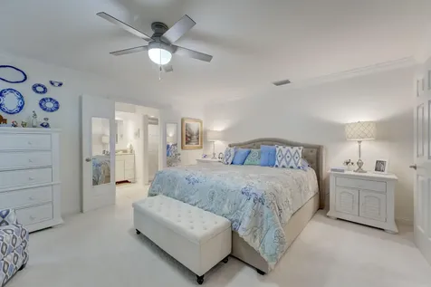 2558 Monaco Terrace Palm Beach Gardens FL 33410
