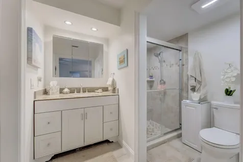 2558 Monaco Terrace Palm Beach Gardens FL 33410