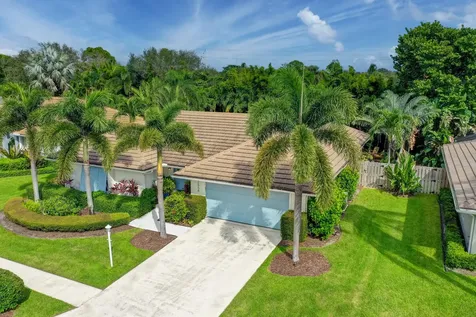 2558 Monaco Terrace Palm Beach Gardens FL 33410