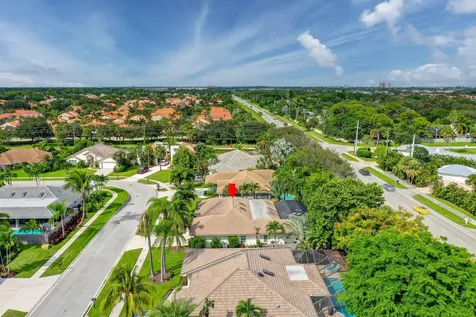 2558 Monaco Terrace Palm Beach Gardens FL 33410