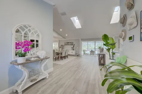 2558 Monaco Terrace Palm Beach Gardens FL 33410