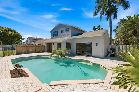 820 Rock Hill Avenue Davie FL 33325