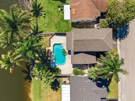 820 Rock Hill Avenue Davie FL 33325