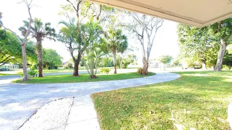 4195 Maurice Drive Delray Beach FL 33445