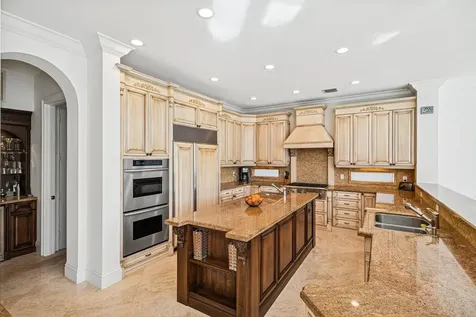 808 Dover Street Boca Raton FL 33487