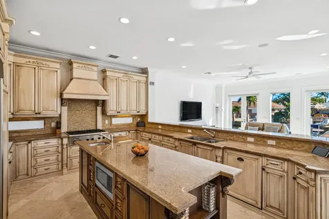 808 Dover Street Boca Raton FL 33487
