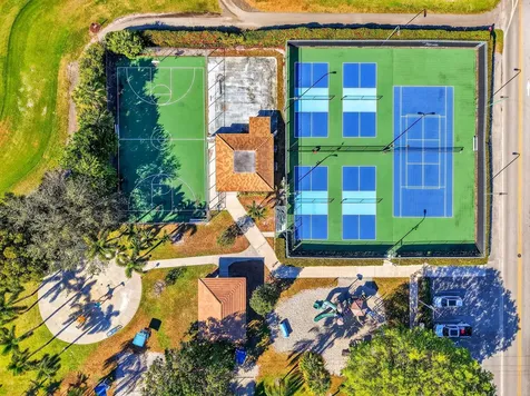 428 Pine Villa Drive Atlantis FL 33462