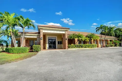 428 Pine Villa Drive Atlantis FL 33462