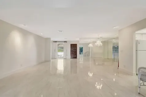 428 Pine Villa Drive Atlantis FL 33462