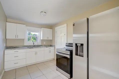 1204 Easter Avenue Fort Pierce FL 34950