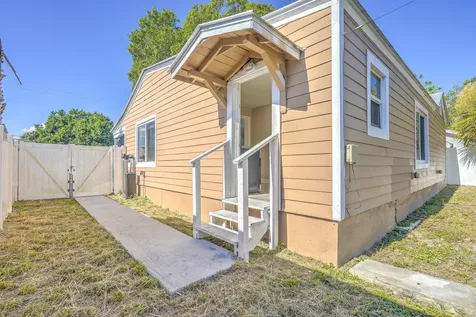 1204 Easter Avenue Fort Pierce FL 34950