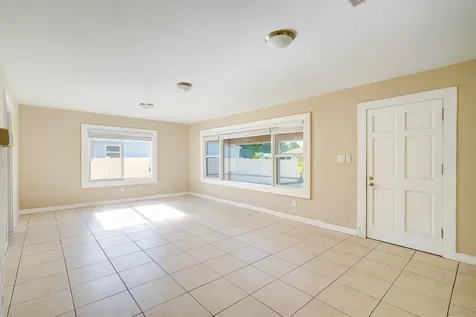 1204 Easter Avenue Fort Pierce FL 34950