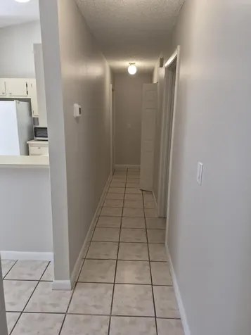 394 Springdale Circle Palm Springs FL 33461