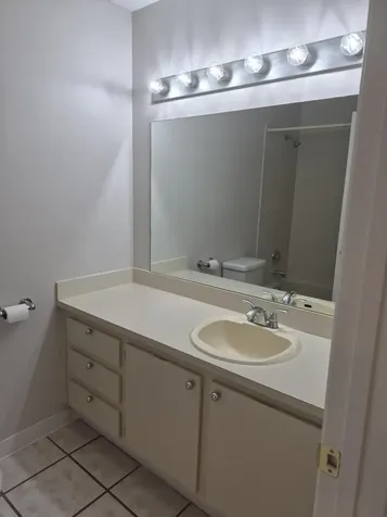 394 Springdale Circle Palm Springs FL 33461