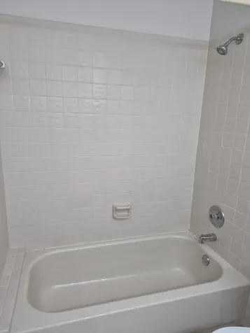 394 Springdale Circle Palm Springs FL 33461