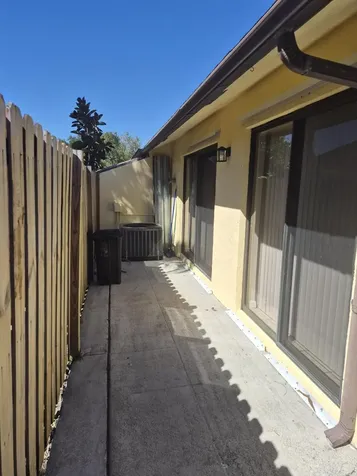 394 Springdale Circle Palm Springs FL 33461