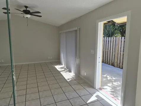 394 Springdale Circle Palm Springs FL 33461