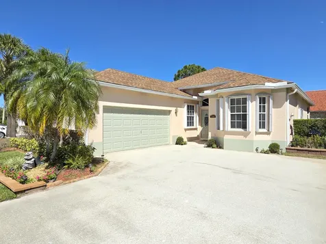 286 Saratoga Boulevard Royal Palm Beach FL 33411