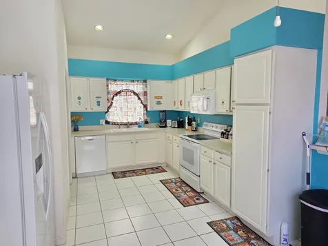 286 Saratoga Boulevard Royal Palm Beach FL 33411