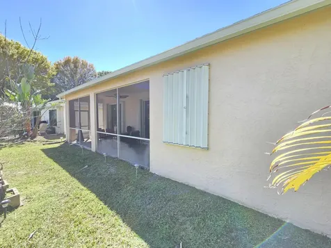 286 Saratoga Boulevard Royal Palm Beach FL 33411