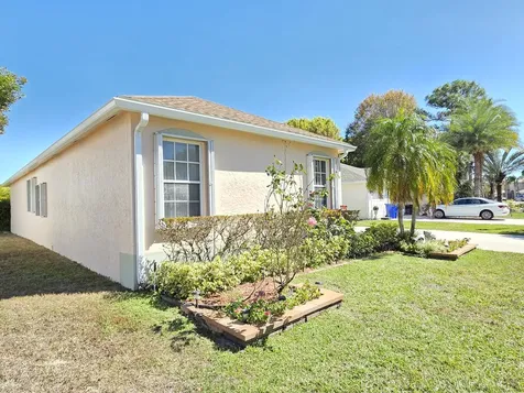 286 Saratoga Boulevard Royal Palm Beach FL 33411